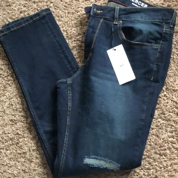 Men’s DKNY skinny jeans 👖 - Picture 11 of 13